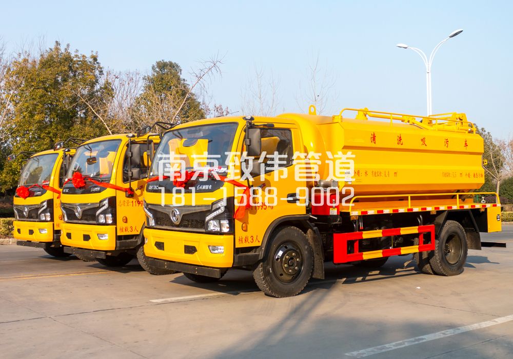 369马台街多利卡吸污车